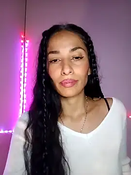 Snapshot of chloewildd_ chatting on March 21, 2026, 3:11 am chloewildd online show from March 21, 2026, 3:11 am