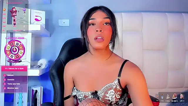 ValentinaMarinn online show from January 22, 2025, 12:06 am