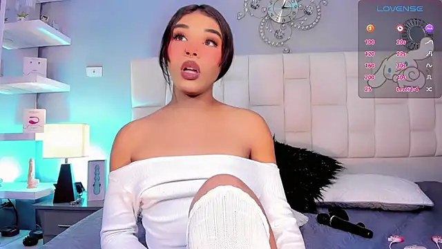 ValentinaMarinn online show from March 8, 2025, 11:49 pm