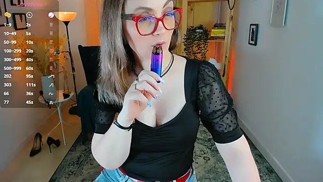 AdelaideRosabel online show from December 20, 2024, 1:25 am