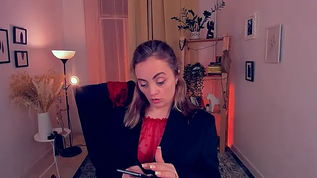 AdelaideRosabel online show from January 7, 2025, 5:53 pm