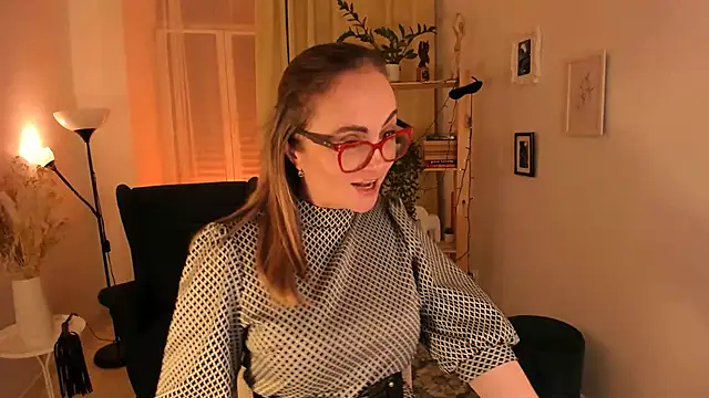 AdelaideRosabel online show from March 10, 2025, 1:12 am