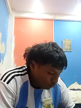 Tu papi 69  online show from June 25, 2026, 2:33 am