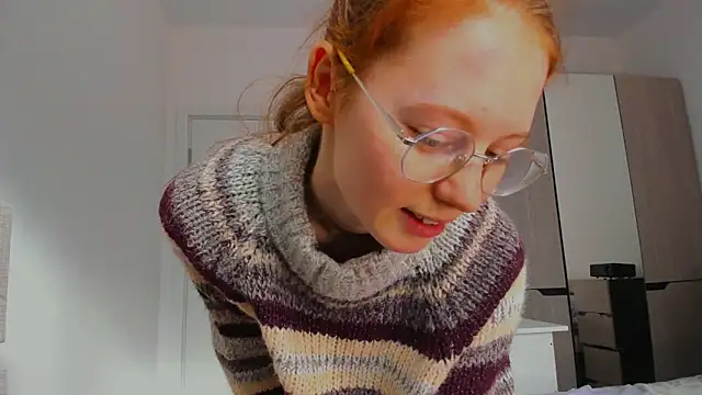 Fire Luna online show from February 17, 2025, 9:24 am