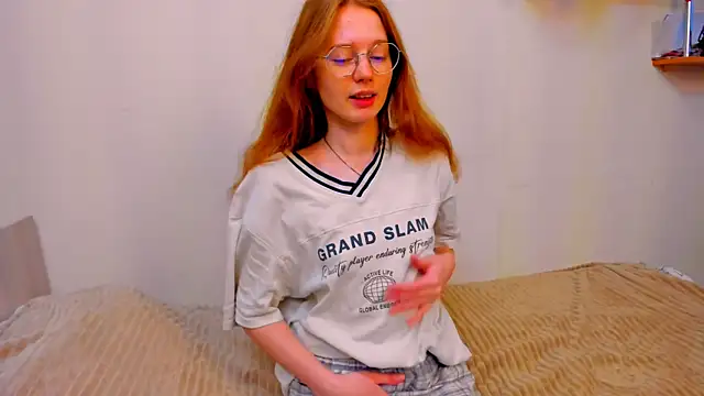 Fire Luna online show from December 1, 2025, 4:28 am