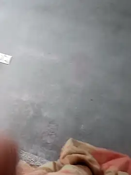 Juliano69xv online show from September 25, 2025, 12:42 pm