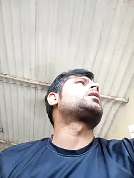 Snapshot of Priynkarani chatting on December 2, 2025, 5:57 am Priynkarani online show from December 2, 2025, 5:57 am