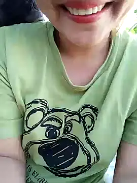 Snapshot of Betty20zx chatting on December 23, 2024, 1:18 am Betty20zx online show from December 23, 2024, 1:18 am