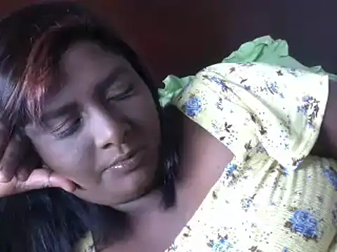 Snapshot of INDIANSIN2 chatting on January 8, 2025, 5:15 pm INDIANSIN2 online show from January 8, 2025, 5:15 pm