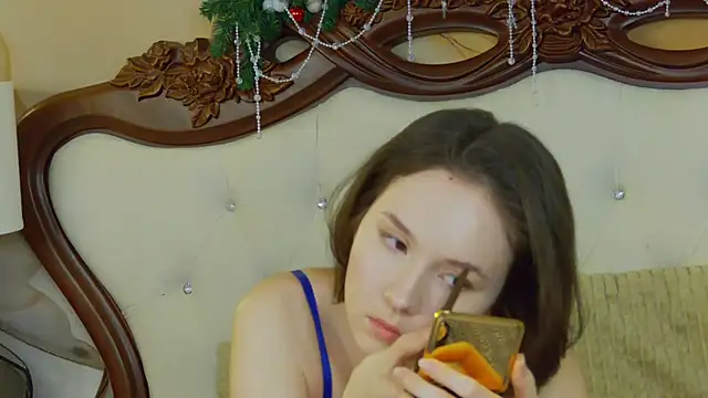 Snapshot of IreneRaye chatting on January 5, 2025, 4:36 am IreneRaye online show from January 5, 2025, 4:36 am