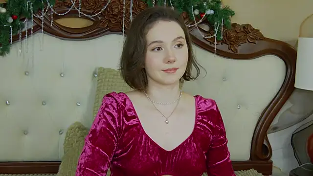 Snapshot of IreneRaye chatting on January 8, 2025, 2:46 pm IreneRaye online show from January 8, 2025, 2:46 pm