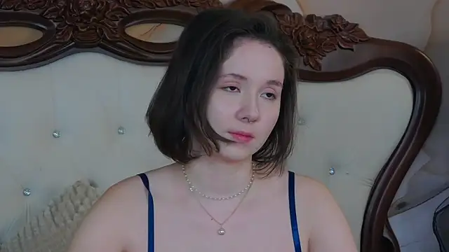 Snapshot of IreneRaye chatting on February 18, 2025, 4:48 am IreneRaye online show from February 18, 2025, 4:48 am