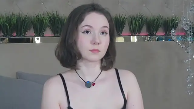 Snapshot of IreneRaye chatting on March 17, 2025, 11:42 am IreneRaye online show from March 17, 2025, 11:42 am