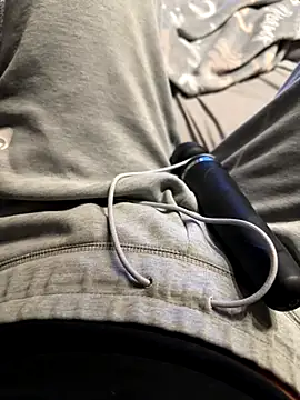 Ana-05 online show from September 30, 2025, 5:51 pm