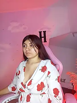 carolayrosse online show from October 28, 2025, 4:05 am