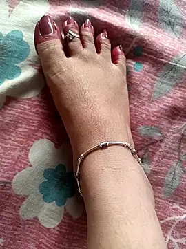 lakey91girl online show from September 30, 2025, 5:56 am