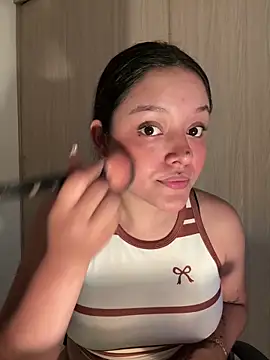 kenndall 21 online show from February 4, 2026, 12:05 am