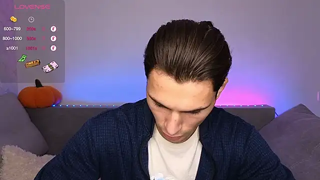 denlover1 online show from October 6, 2025, 1:30 pm