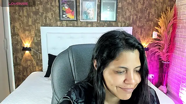 dulce  love69 online show from January 12, 2025, 4:10 am