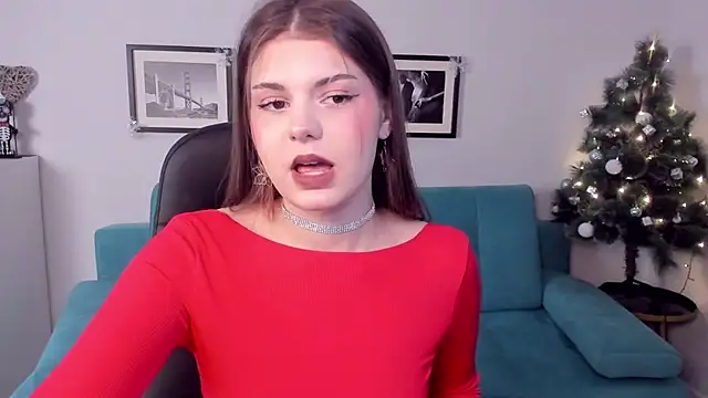 AdeliaKiss online show from December 17, 2024, 8:43 pm