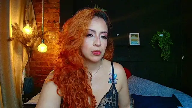 Snapshot of sahra_taylor_ chatting on May 19, 2026, 2:01 pm sahra taylor online show from May 19, 2026, 2:01 pm