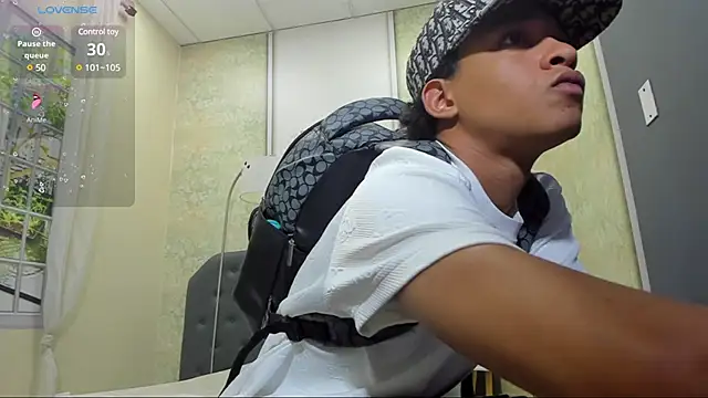 Crissh R online show from January 22, 2025, 6:20 pm