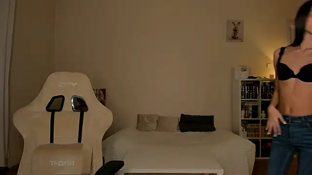 your emily  online show from February 9, 2026, 8:57 pm