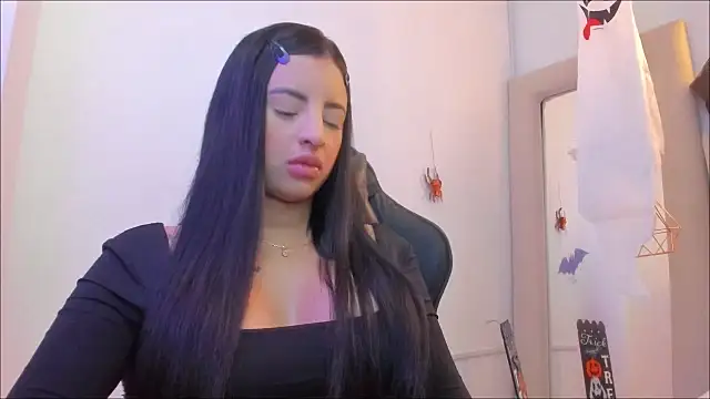 Zoeth Ruiz online show from October 30, 2025, 1:12 pm