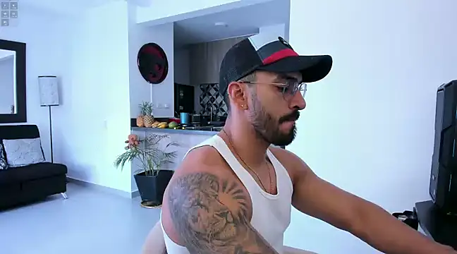 tony muscle online show from January 18, 2025, 9:02 pm