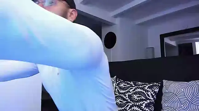 tony muscle online show from March 4, 2025, 12:29 am