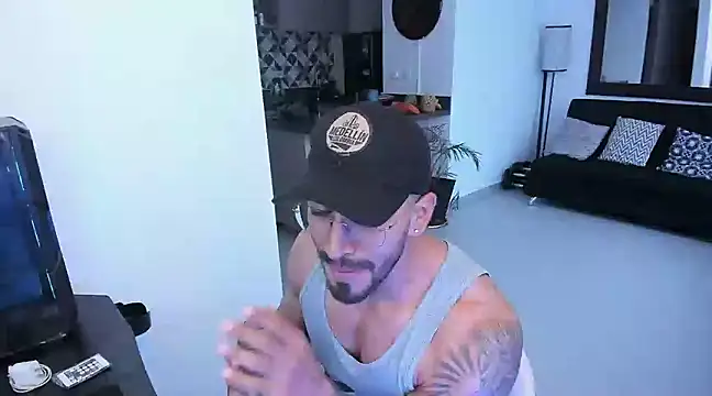 tony muscle online show from March 7, 2025, 11:05 pm