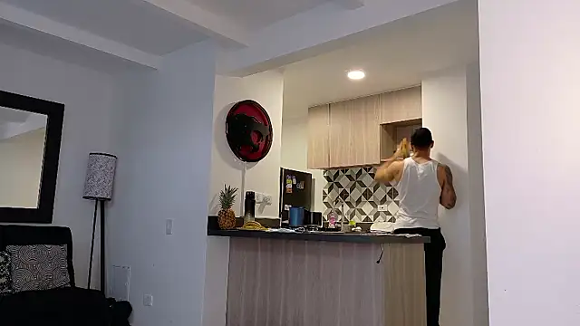 tony muscle online show from September 21, 2025, 9:05 pm