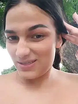 girl milk1 online show from December 28, 2024, 8:47 pm