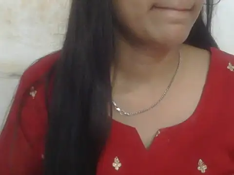 Snapshot of DOLL_CUTY chatting on June 16, 2026, 5:04 pm DOLL CUTY online show from June 16, 2026, 5:04 pm