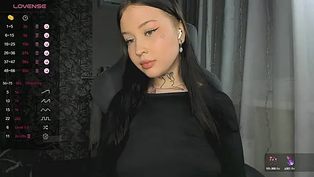 kate8ketee8 online show from December 21, 2024, 3:42 pm