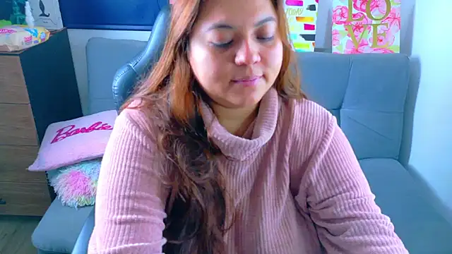 Rebeca charme21 online show from February 3, 2026, 11:15 am