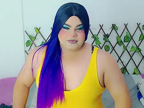 Snapshot of ailen_ts_ chatting on October 18, 2025, 10:43 pm ailen ts online show from October 18, 2025, 10:43 pm