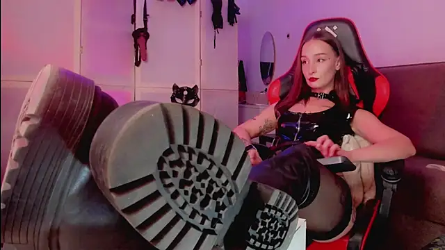 MarryTheBestCherry online show from January 11, 2026, 3:39 pm