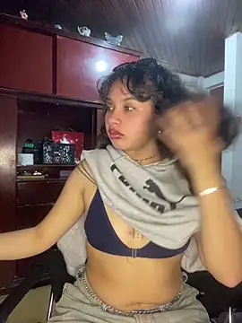 Andi9  online show from November 9, 2025, 1:26 am