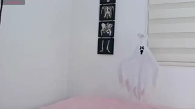 MiissKatiia online show from October 30, 2025, 10:38 am