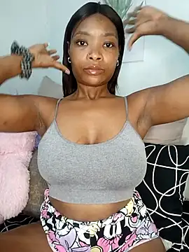 NunuBerry16 online show from November 6, 2025, 1:01 pm