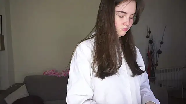 CathrynDail online show from March 31, 2026, 6:14 am