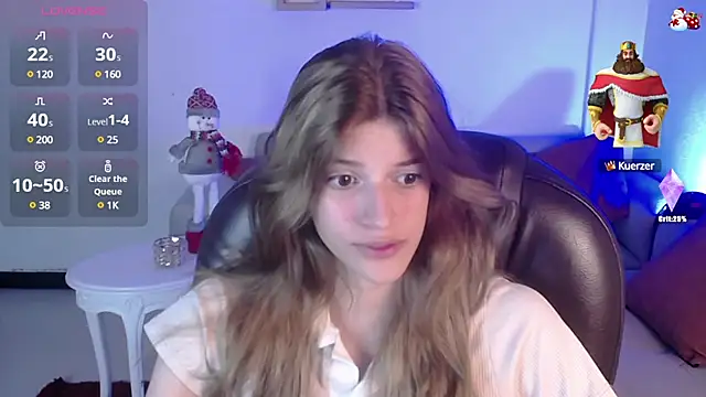 Snapshot of Nora_Vennucci chatting on December 20, 2024, 10:32 pm Nora Vennucci online show from December 20, 2024, 10:32 pm