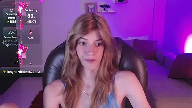 Snapshot of Nora_Vennucci chatting on January 22, 2025, 12:27 am Nora Vennucci online show from January 22, 2025, 12:27 am