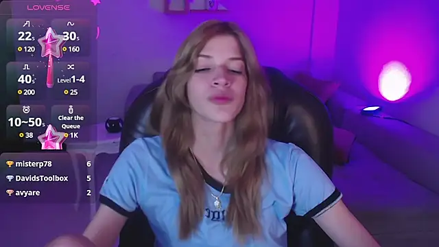 Snapshot of Nora_Vennucci chatting on January 30, 2025, 11:02 pm Nora Vennucci online show from January 30, 2025, 11:02 pm