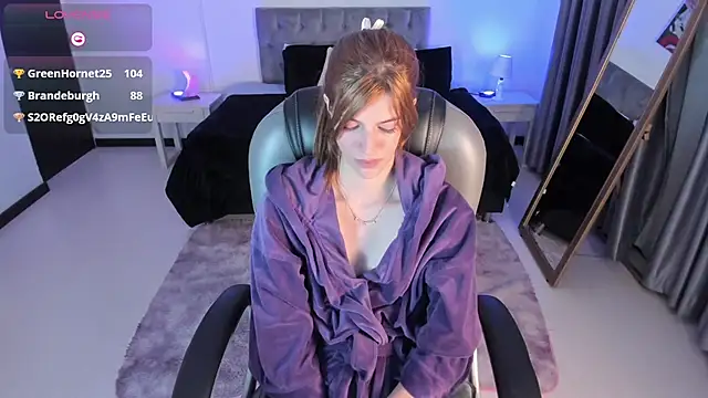 Snapshot of Nora_Vennucci chatting on March 1, 2025, 11:37 pm Nora Vennucci online show from March 1, 2025, 11:37 pm