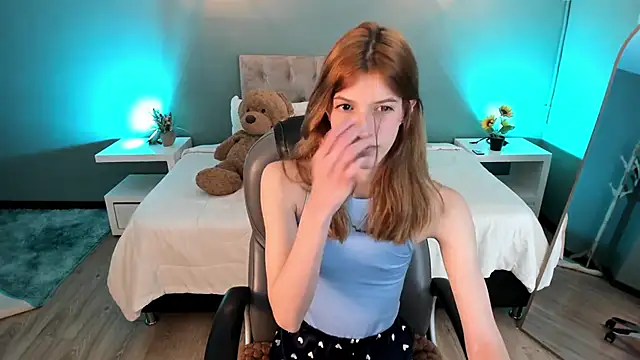 Snapshot of Nora_Vennucci chatting on November 25, 2025, 7:47 pm Nora Vennucci online show from November 25, 2025, 7:47 pm