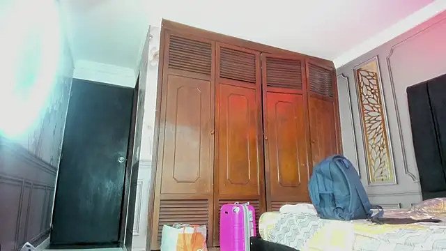 mature bigass   online show from March 19, 2025, 8:54 pm