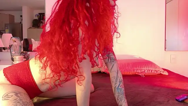 Snapshot of Borbala_Iggy chatting on October 25, 2025, 10:26 pm Borbala Iggy online show from October 25, 2025, 10:26 pm