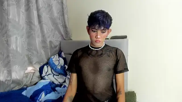 Snapshot of andrew_uwu_ chatting on December 18, 2025, 9:54 pm andrew uwu online show from December 18, 2025, 9:54 pm